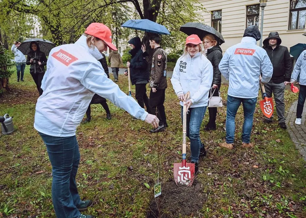 A „Loctite Kihívás” fogyasztói kampány eredményeként
