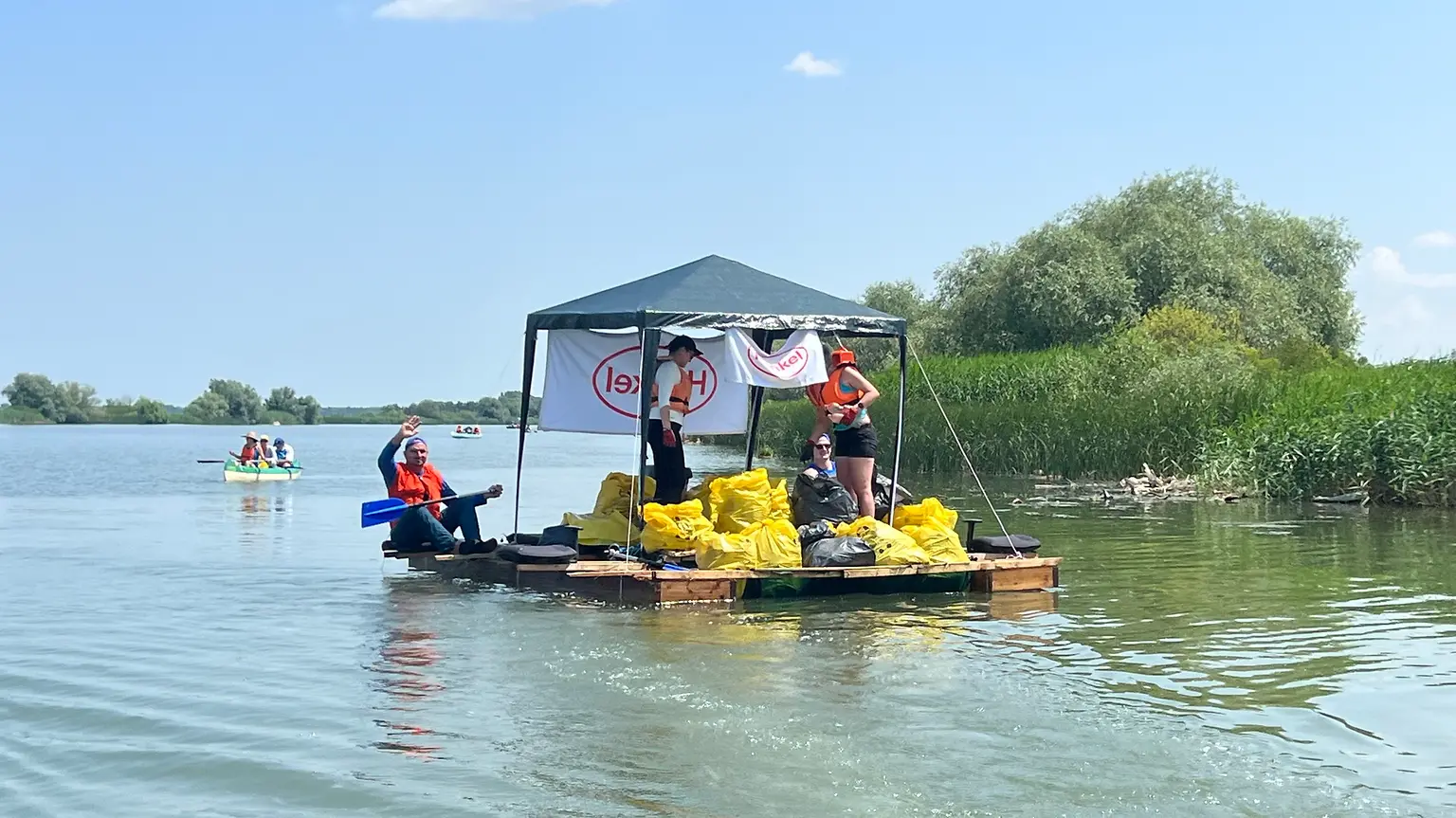 Több, mint 6 tonna hulladéktól lélegzett fel a Tisza-tó