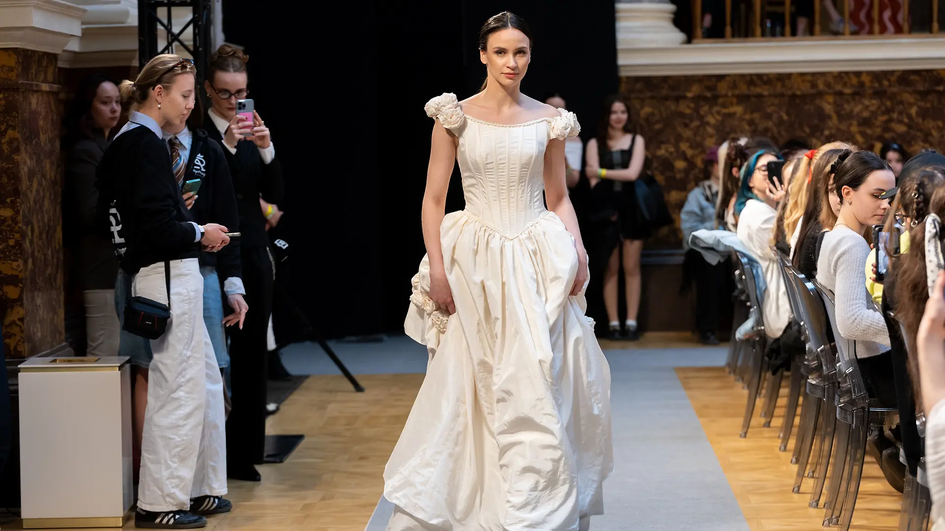 A divat újragondolása a Perwoll támogatásával